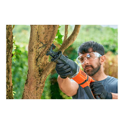 Sierra de sable 750w bes301-qs black+decker