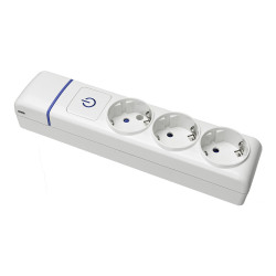 Base múltiple de 3 tomas 2p+t, 16 a 250 v con interruptor luminoso