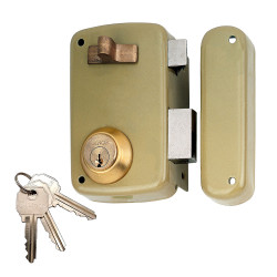 Cerradura sobreponer con cilindro 5056a entrada 60mm. mano derecha 95056ahe60d lince