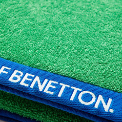 Toalla de playa 160x90cm 450g/m² verde benetton