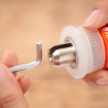 Kit: atornillador hexdriver 3,6v + aspirador de mano 3,6v bcknvcrta01-qw black & decker