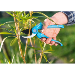 Tijera de poda para ramas tiernas ideal cellfast, corte de ø16 mm
