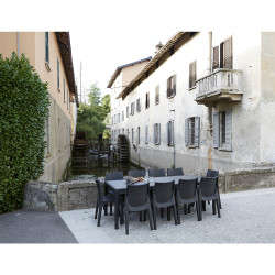 Silla regina color antracita, apilable, imitacion rattan